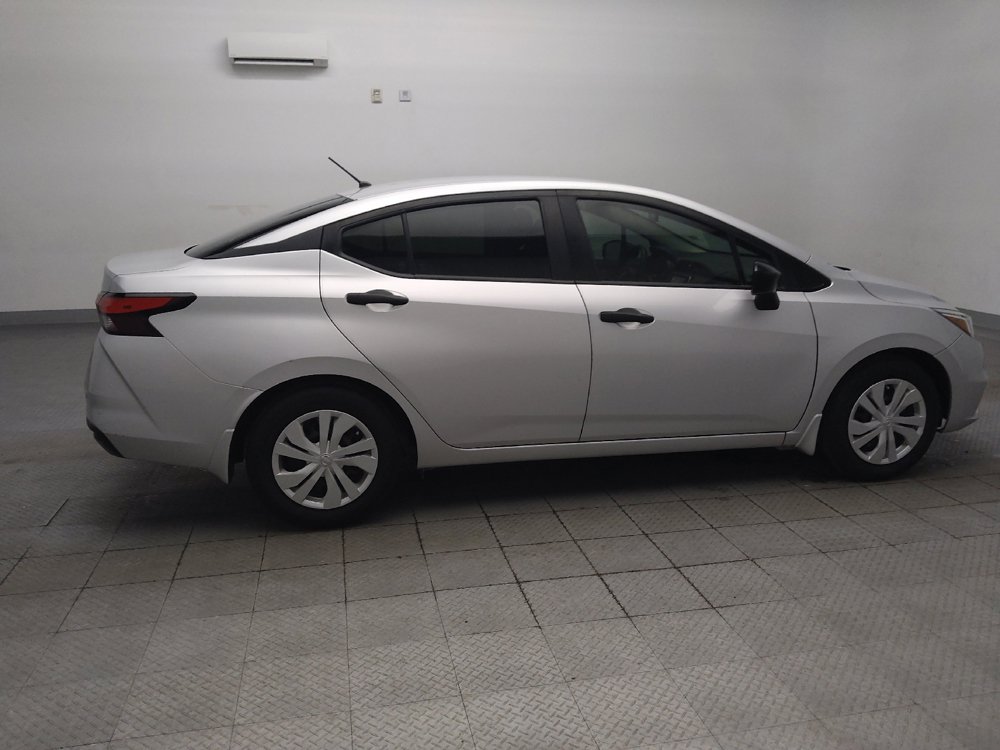 Used 2021 Nissan Versa S FWD image 10