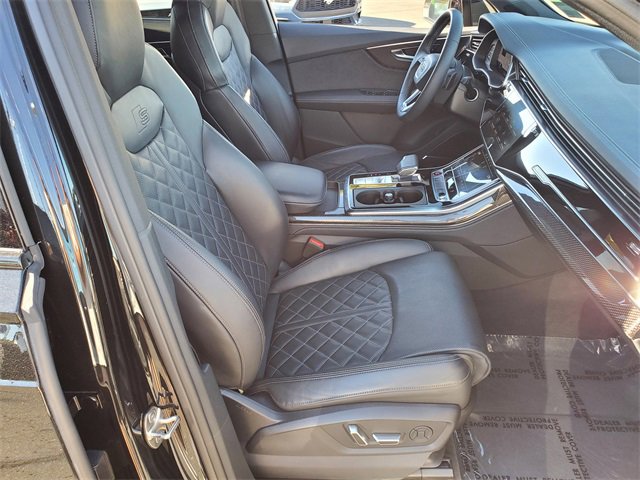 Used 2024 Audi SQ7 Premium Plus image 14