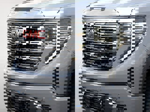 New 2026 GMC Sierra 1500 Denali w/ Denali Reserve Package image 13