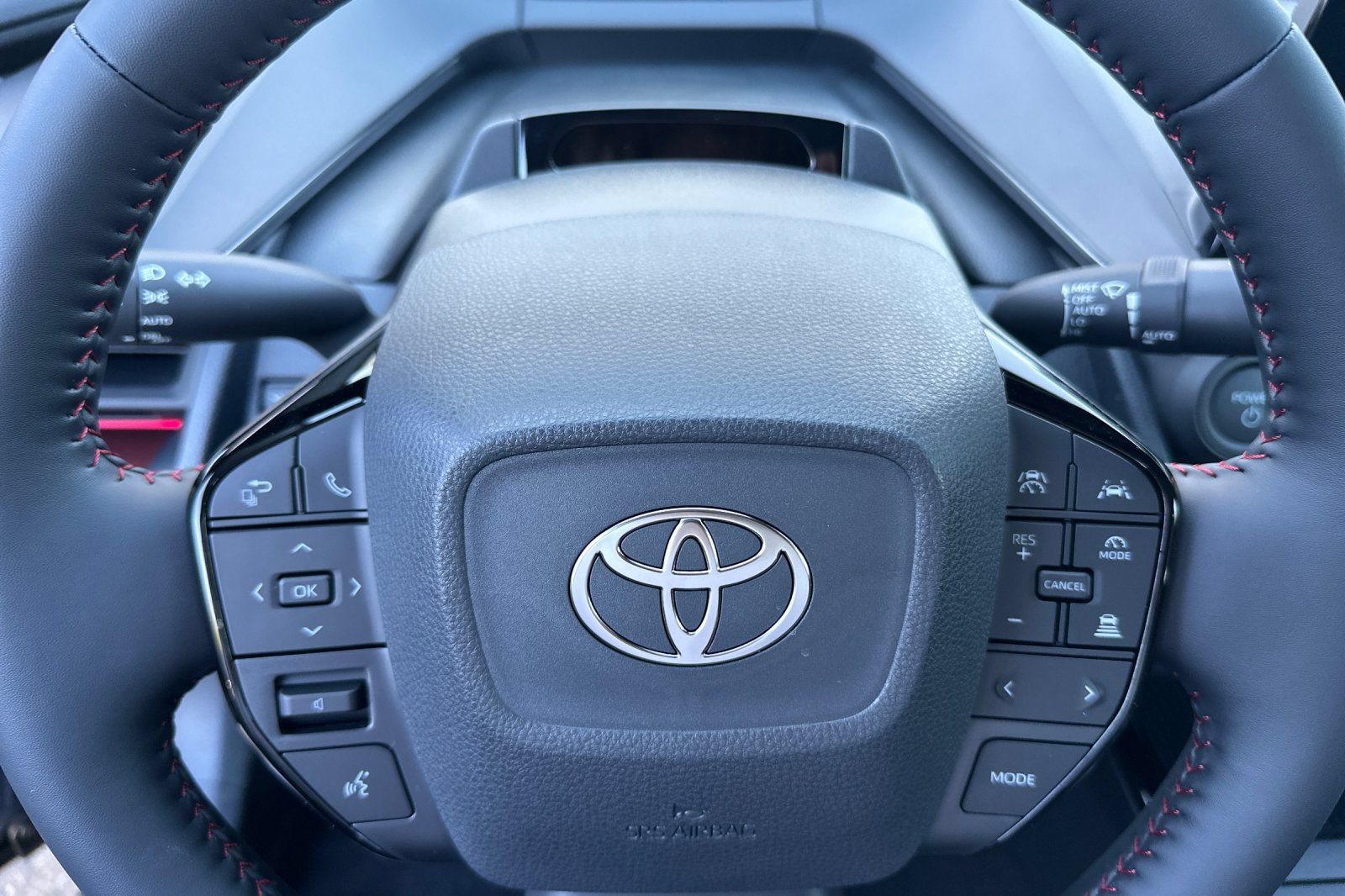 New 2026 Toyota Prius Plug-In Hybrid FWD image 26
