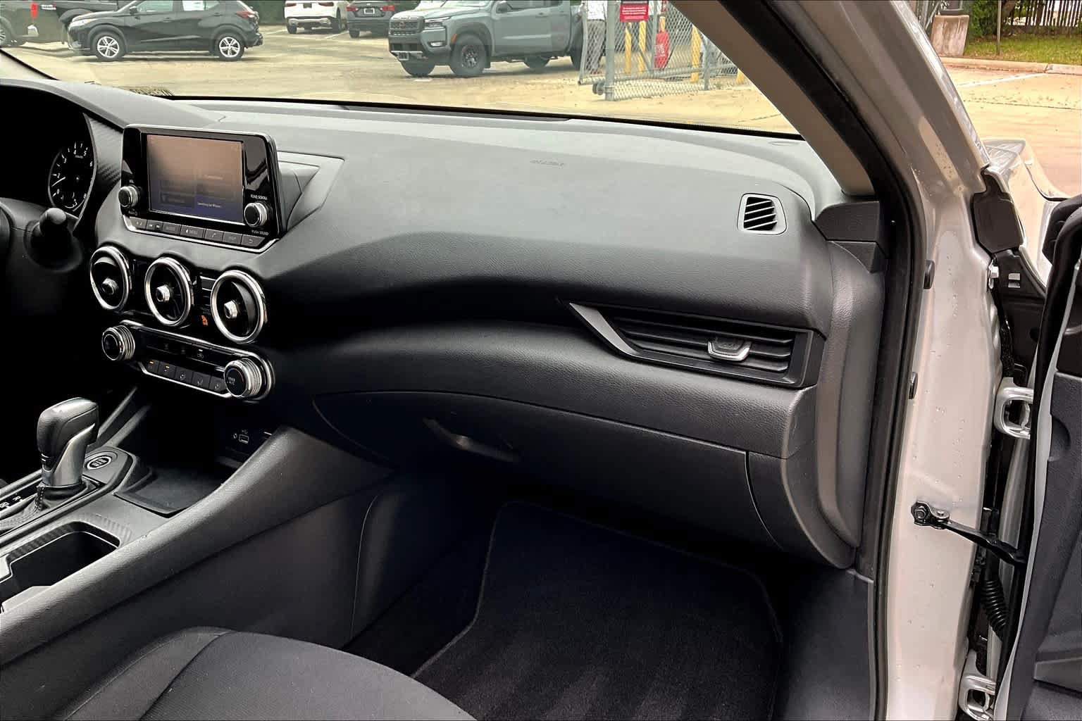 Used 2021 Nissan Sentra S FWD image 18
