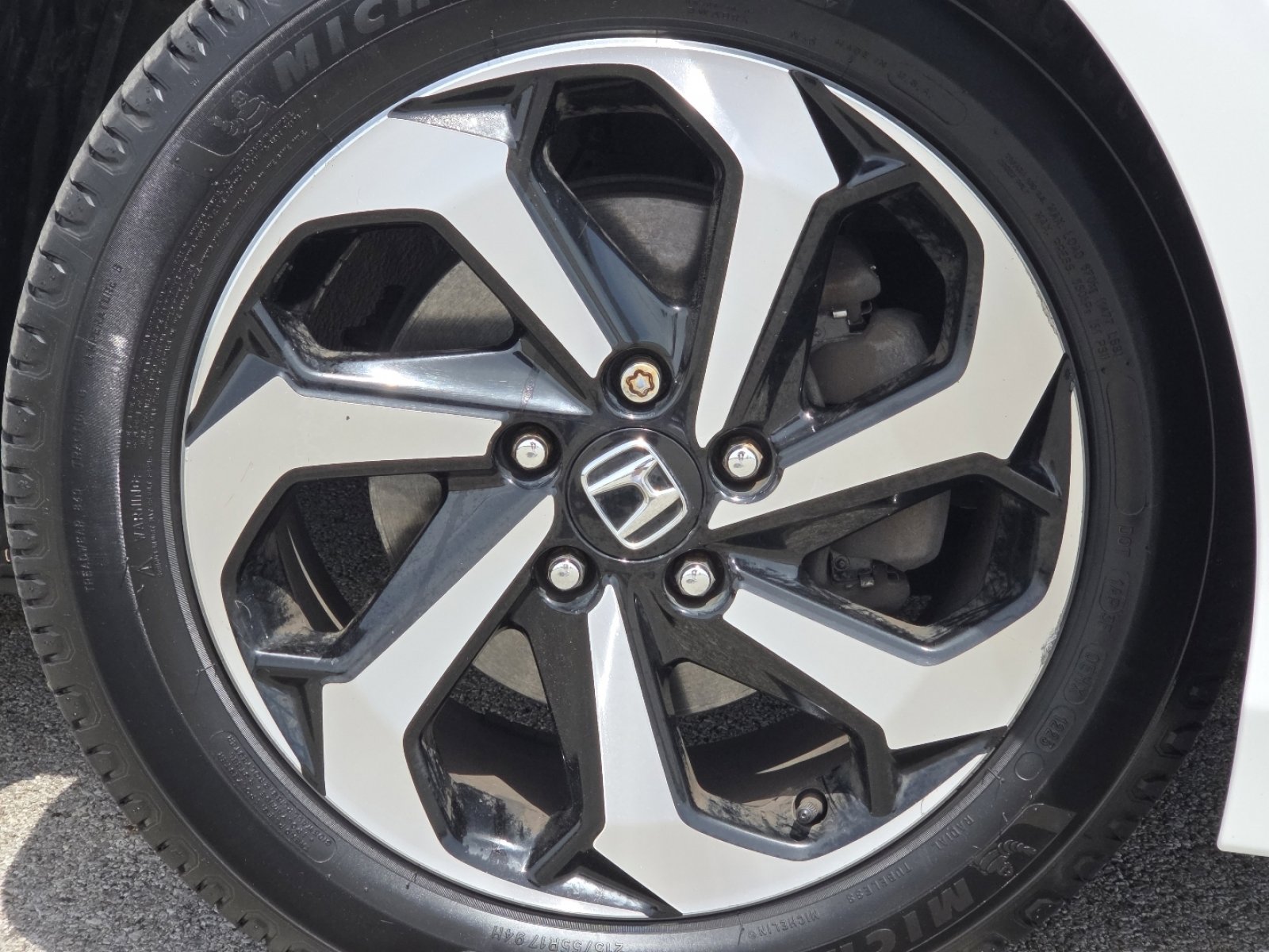 Used 2016 Honda Accord EX-L image 9