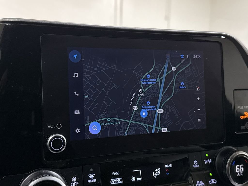 Used 2023 Toyota Highlander LE image 15