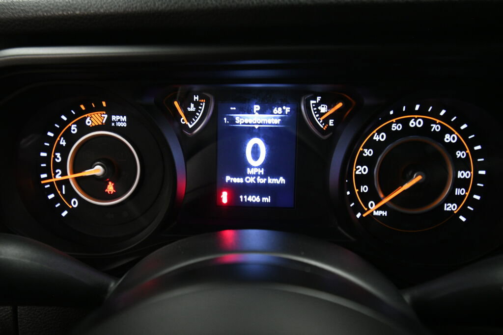 Used 2024 Jeep Wrangler Sport image 14