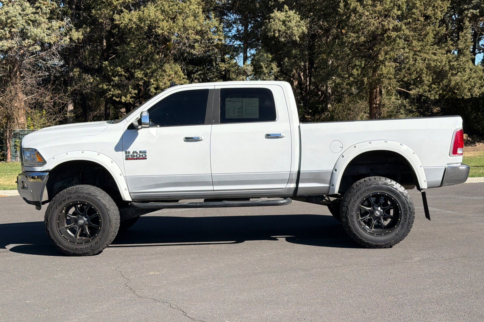 Used 2016 RAM 2500 Laramie image 7