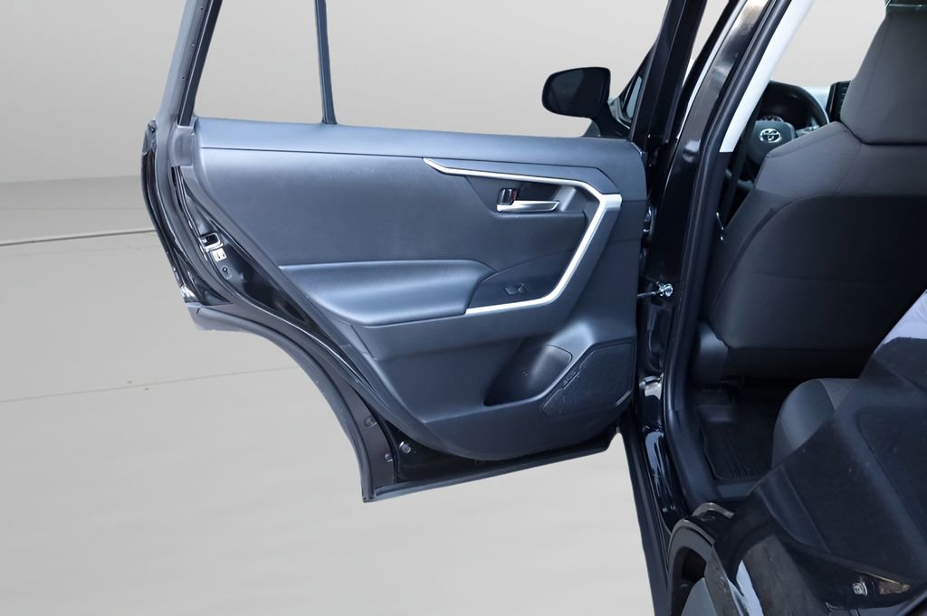 Certified 2020 Toyota RAV4 XLE w/ All Weather Liner Package image 16
