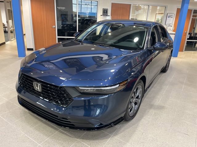 New 2025 Honda Accord EX-L image 3