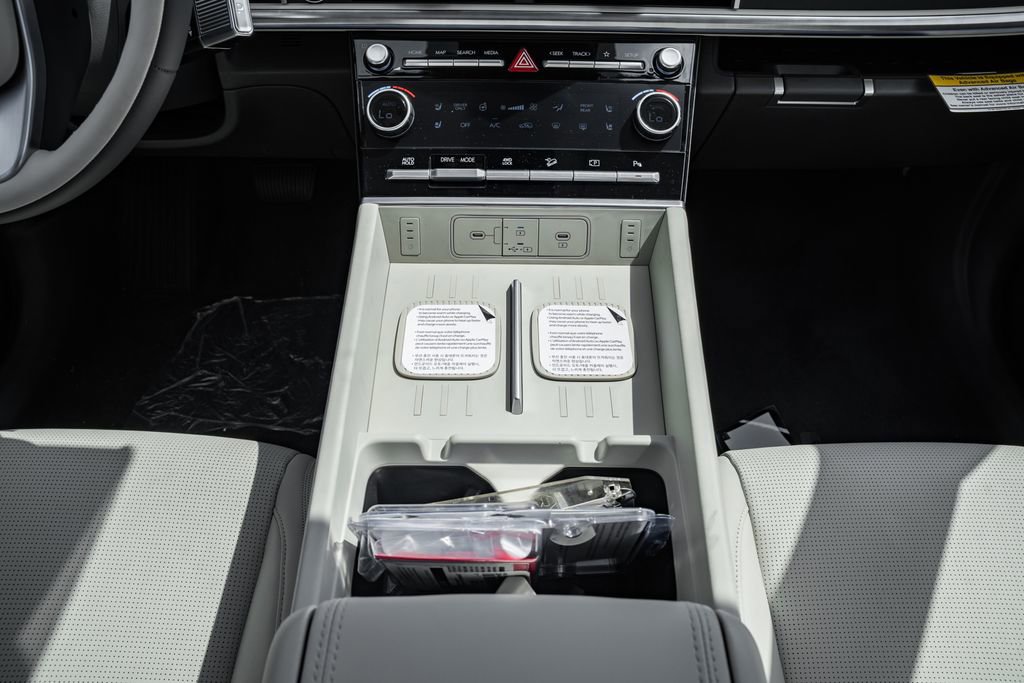 New 2026 Hyundai Santa Fe Calligraphy image 28