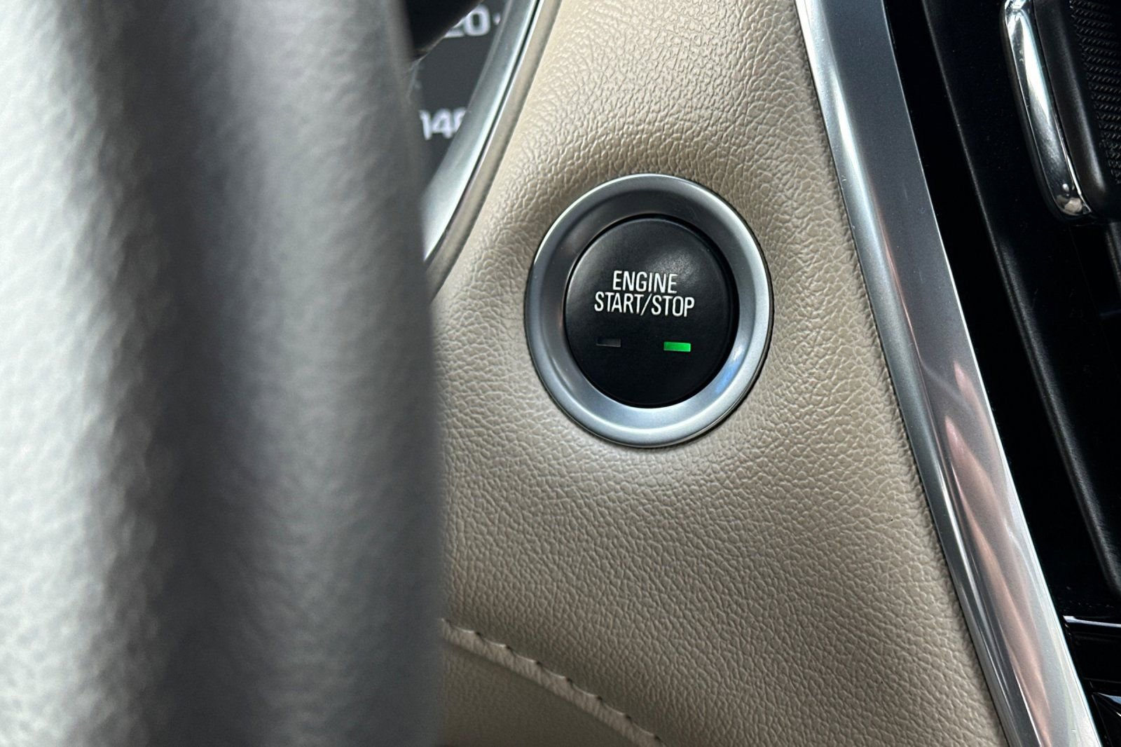 Certified 2023 Chevrolet Traverse LS w/ Midnight/Sport Edition image 30