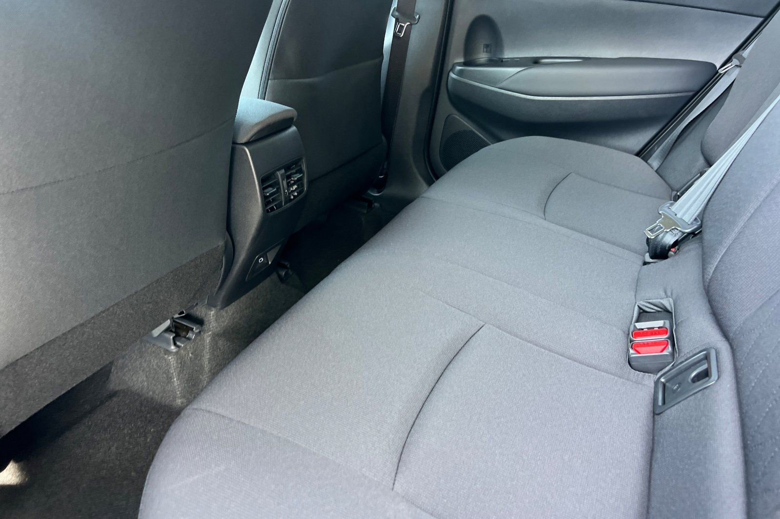 New 2026 Toyota Corolla Cross LE image 5