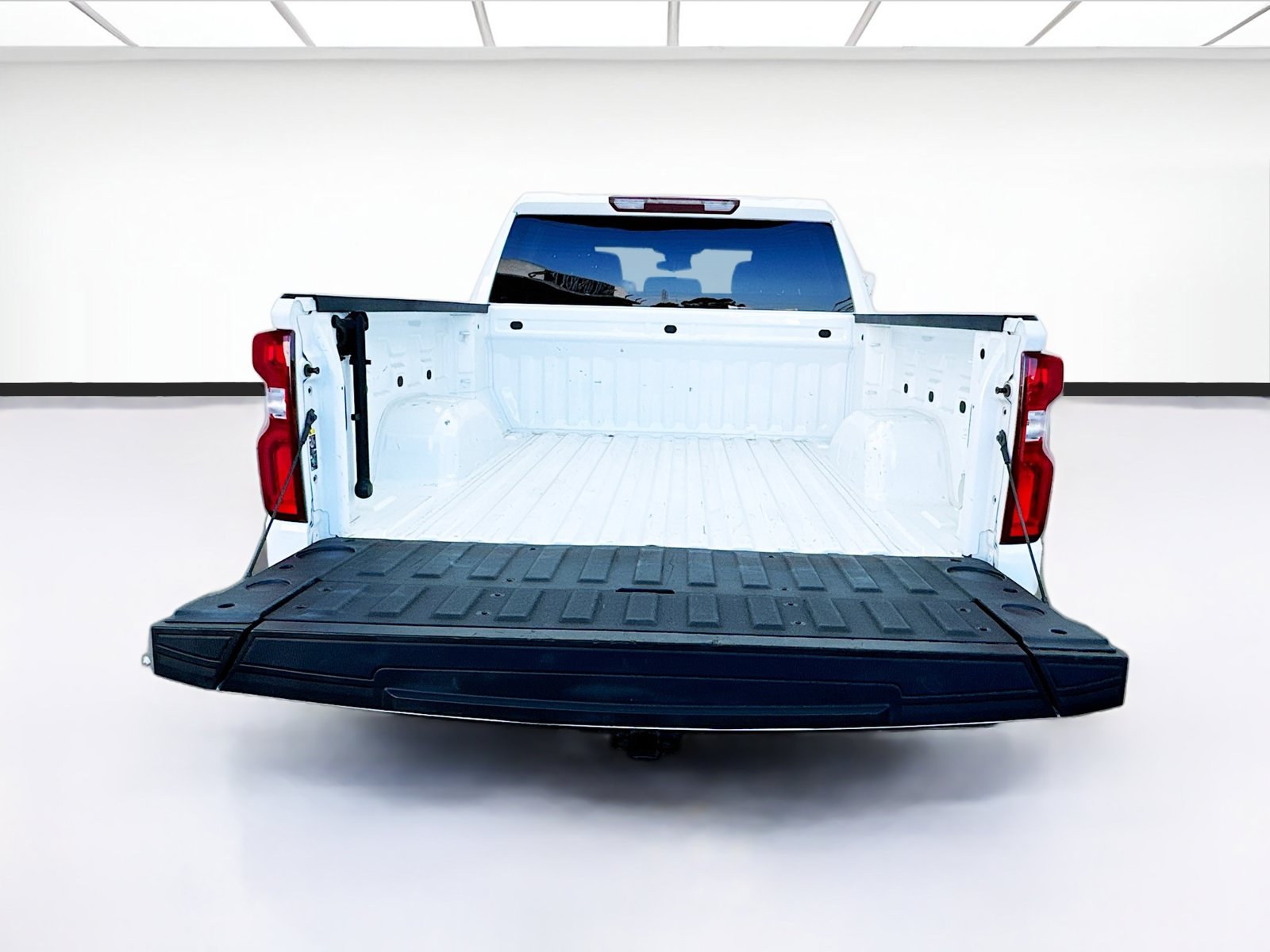 Used 2022 Chevrolet Silverado 1500 LT Trail Boss AWD/4WD image 17