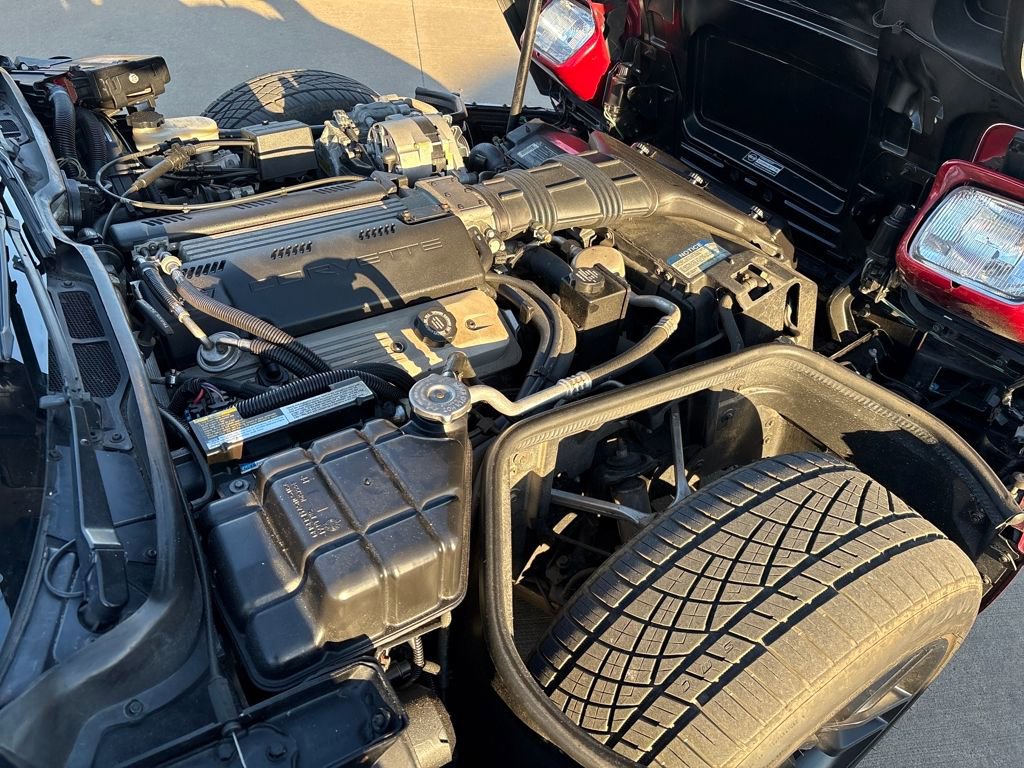 Used 1992 Chevrolet Corvette Base 2D Coupe image 23