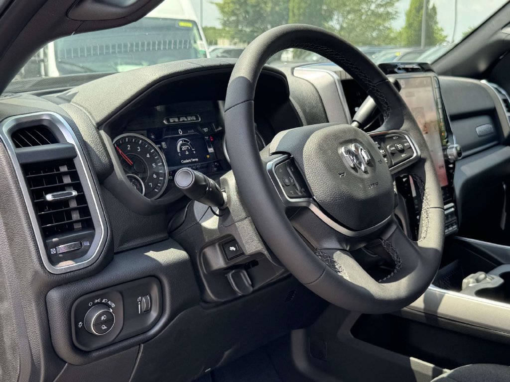 New 2026 RAM 2500 Big Horn AWD/4WD image 2