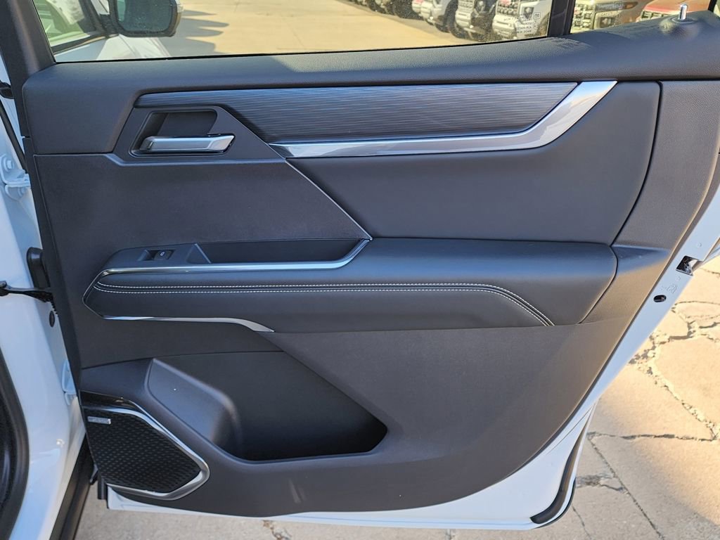 New 2026 GMC Acadia Elevation w/ Black Edition image 42