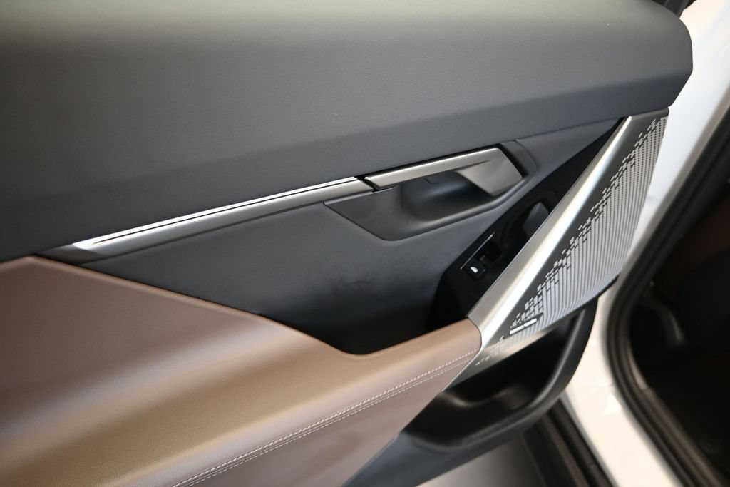 Certified 2026 BMW 530i RWD image 15