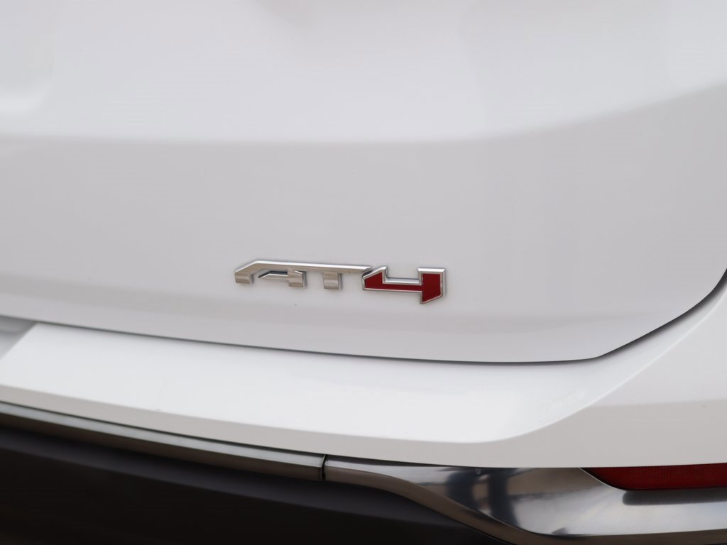 Used 2022 GMC Terrain AT4 image 38