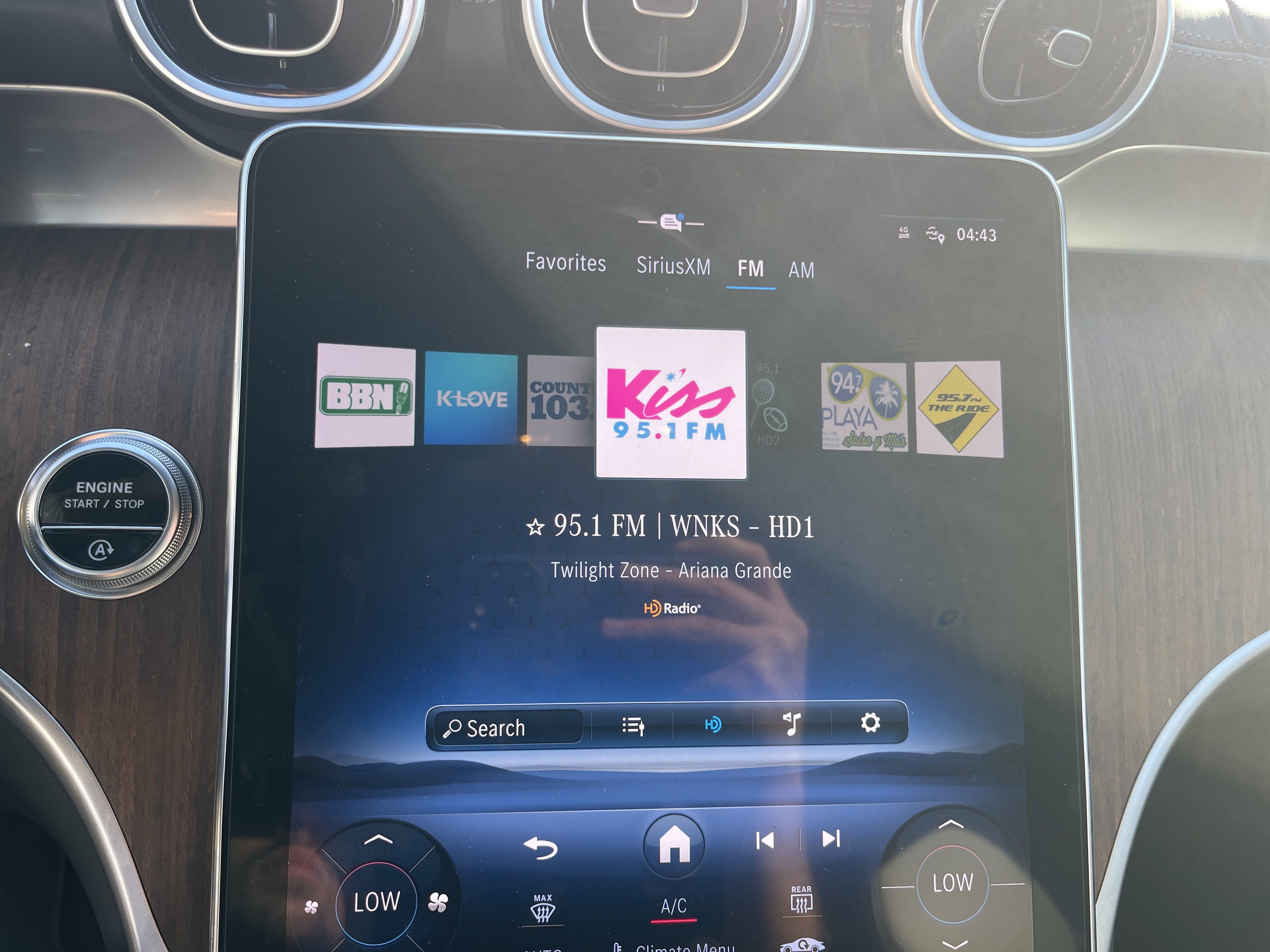 Certified 2023 Mercedes-Benz GLC 300 4MATIC image 23