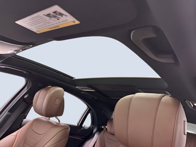 Used 2014 Mercedes-Benz S 550 Sedan image 28