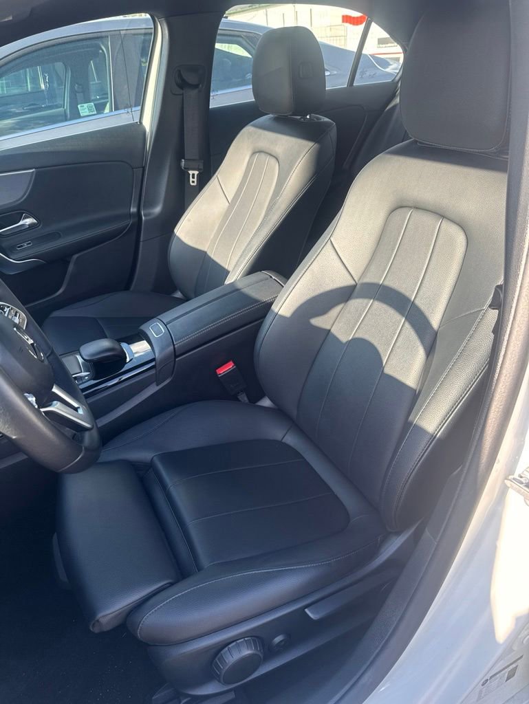 Used 2022 Mercedes-Benz A 220 4MATIC image 6