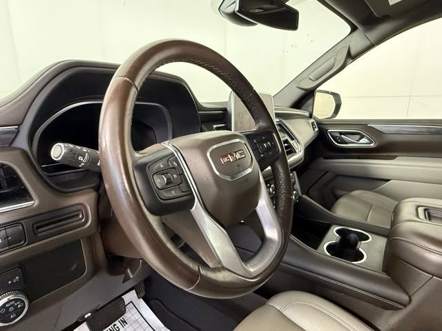 Used 2023 GMC Yukon XL SLT image 15
