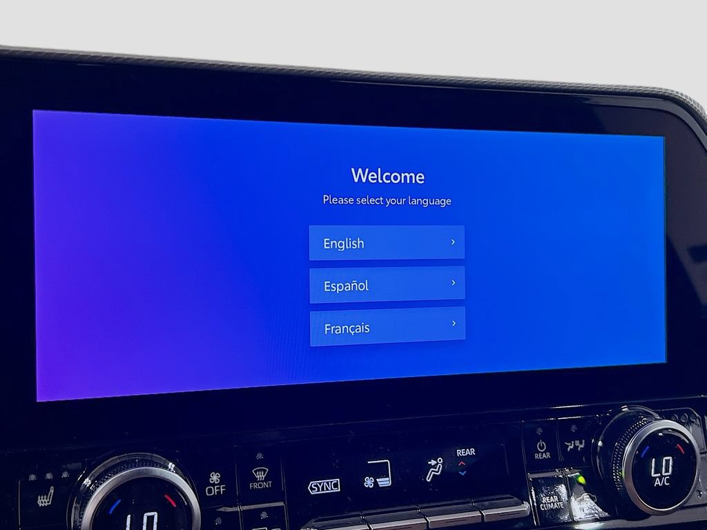 New 2026 Toyota Highlander Platinum AWD/4WD image 13