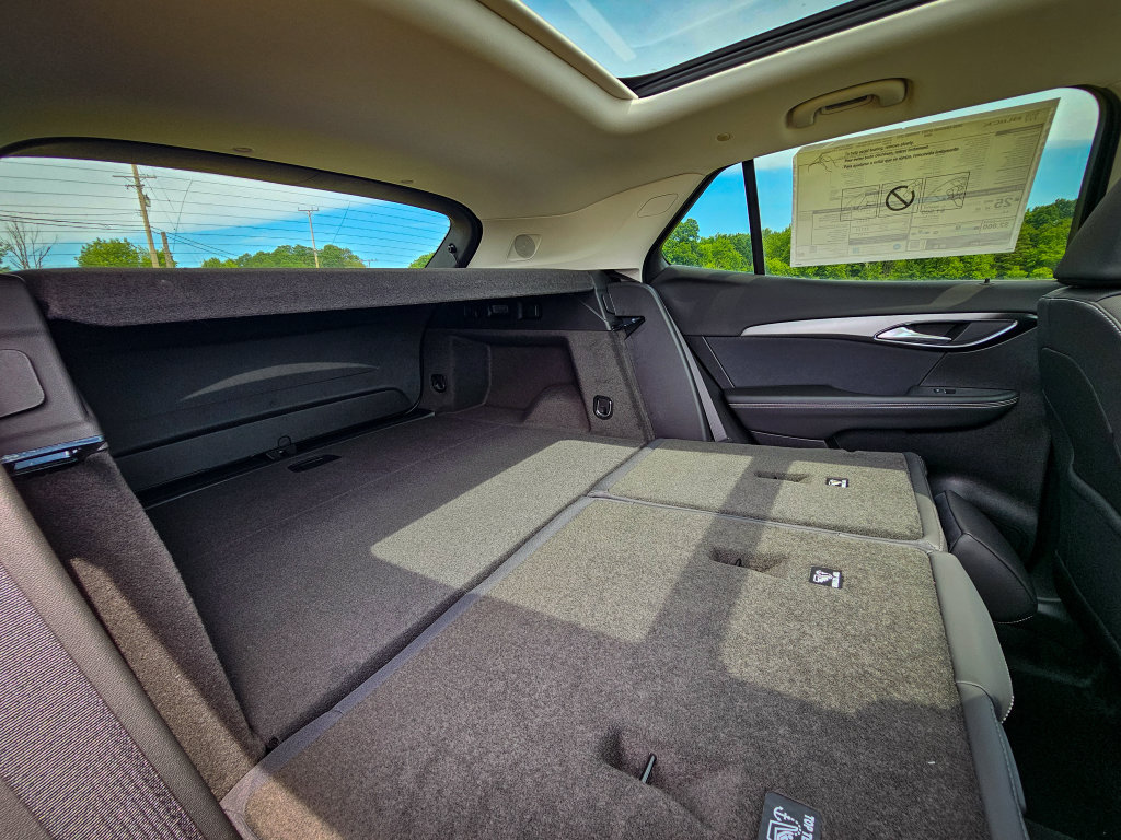 New 2026 Buick Envision Sport Touring AWD/4WD image 36
