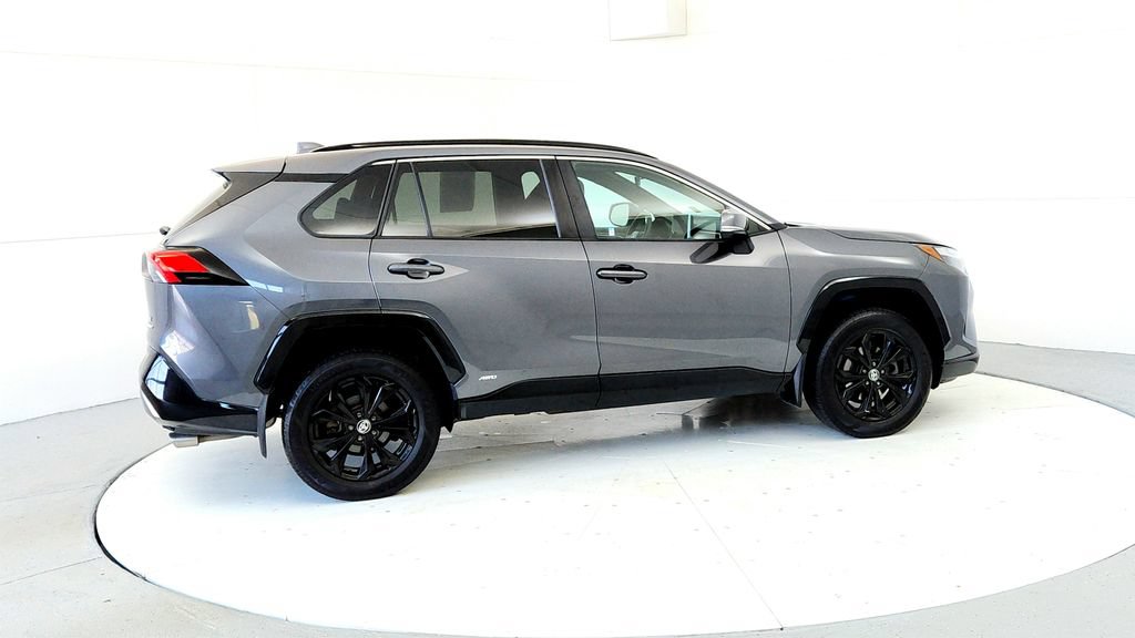 Used 2023 Toyota RAV4 SE AWD/4WD image 6