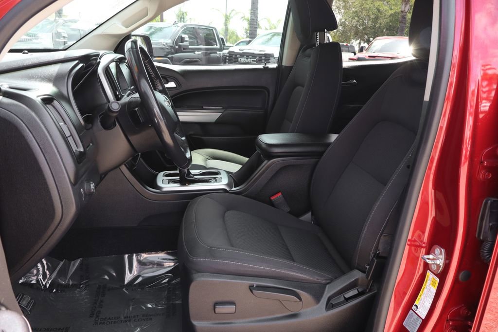Used 2017 Chevrolet Colorado LT w/ LT Convenience Package RWD image 20
