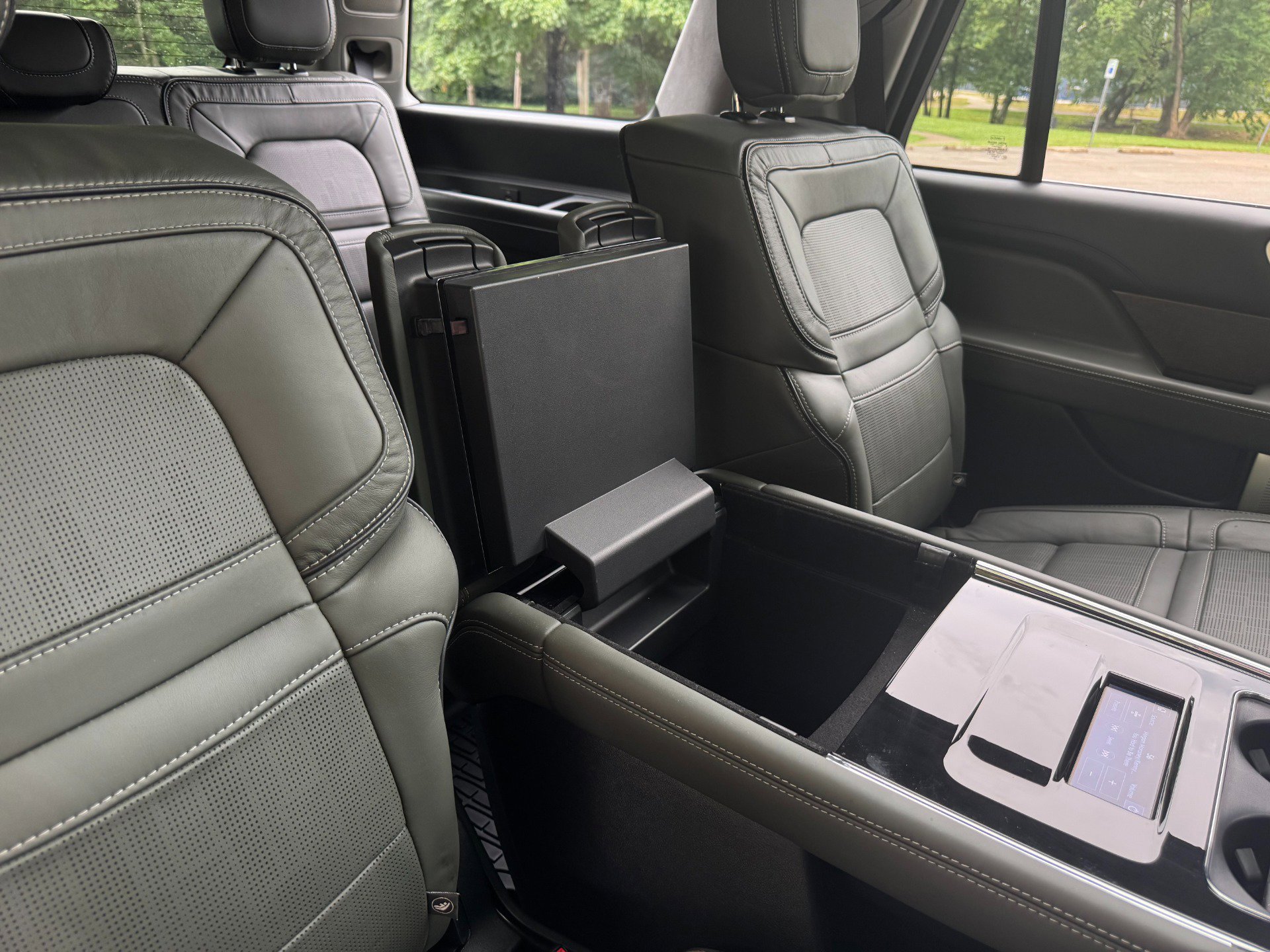 Used 2022 Lincoln Navigator Black Label image 48