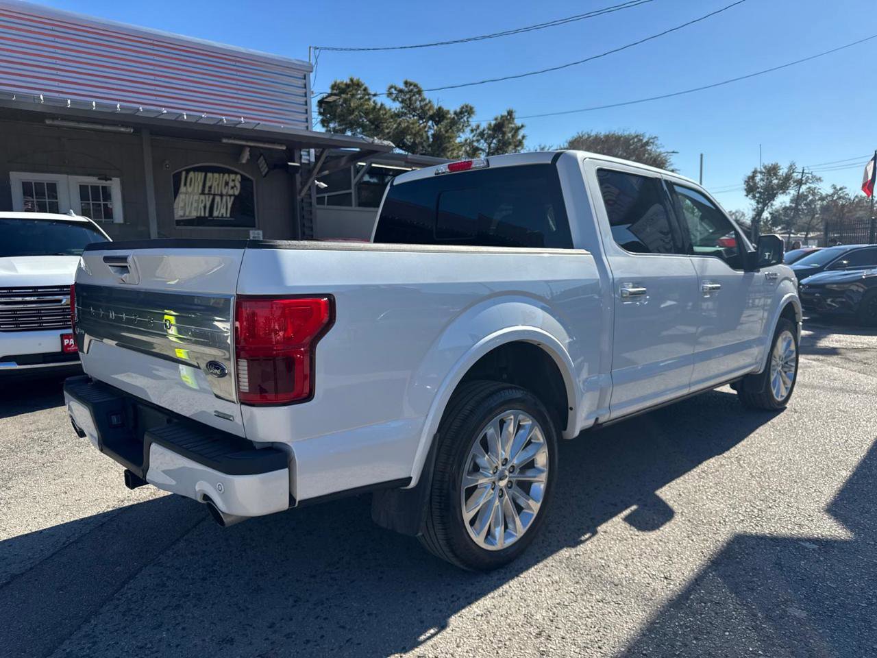 Used 2019 Ford F150 Limited w/ Trailer Tow Package image 7