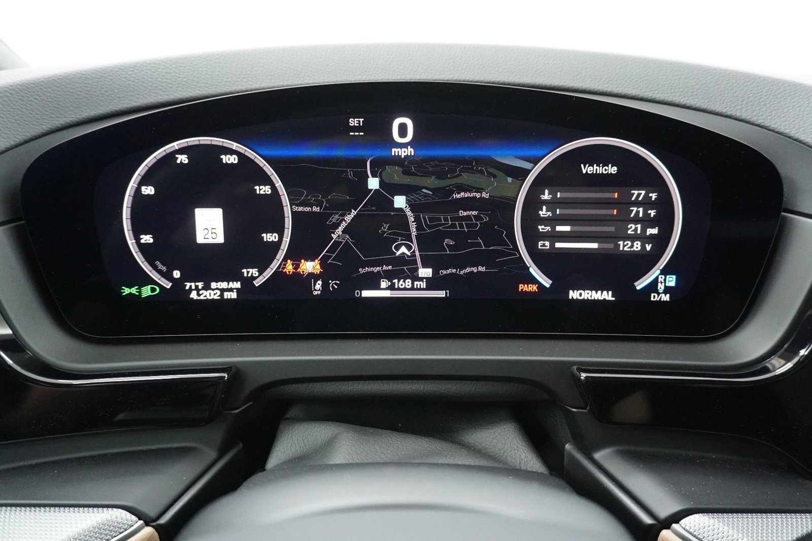 Certified 2026 Porsche Cayenne AWD/4WD image 18
