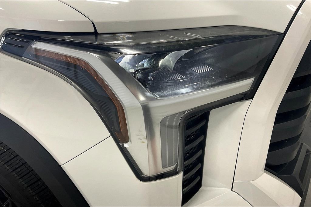 Used 2022 Toyota Tundra SR5 image 37