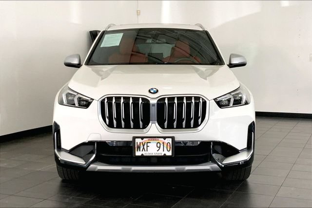 Used 2023 BMW X1 xDrive28i w/ Convenience Package AWD/4WD image 3