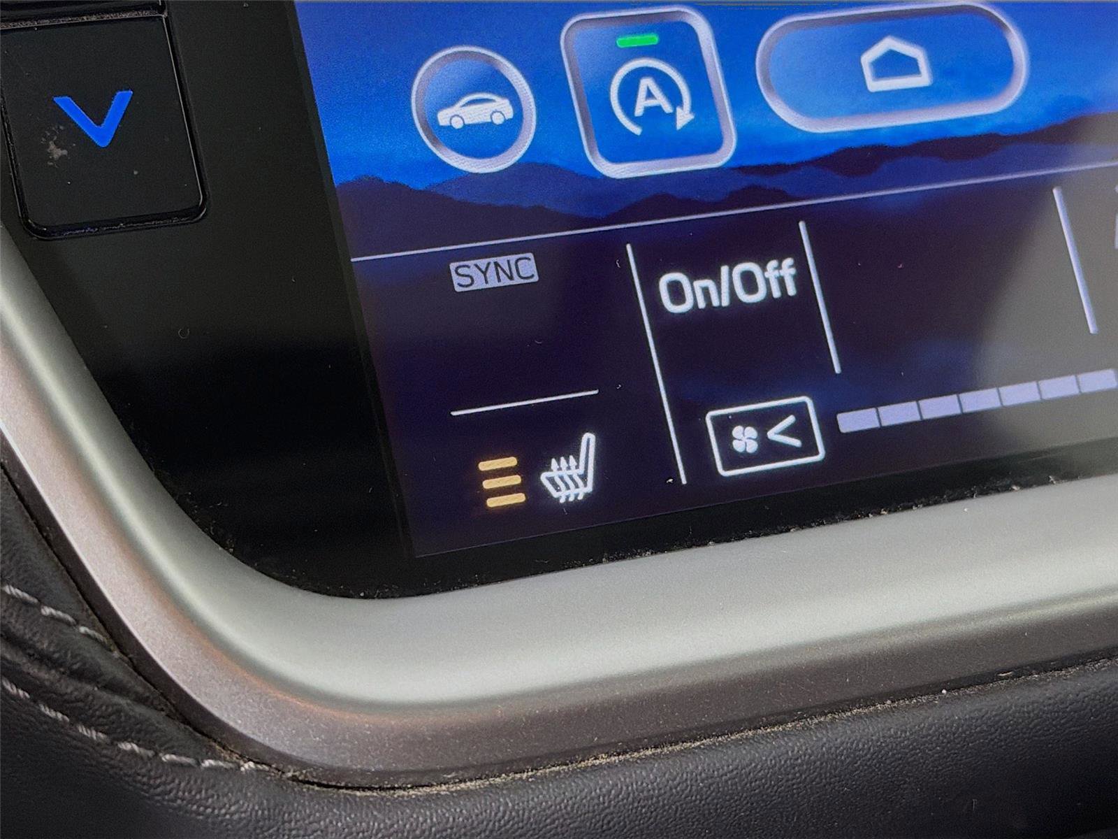 Used 2022 Subaru Outback Premium AWD/4WD image 21