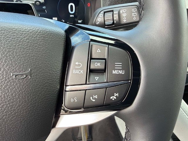 New 2027 Ford Explorer Platinum w/ 3.0L Ultimate Package RWD image 31