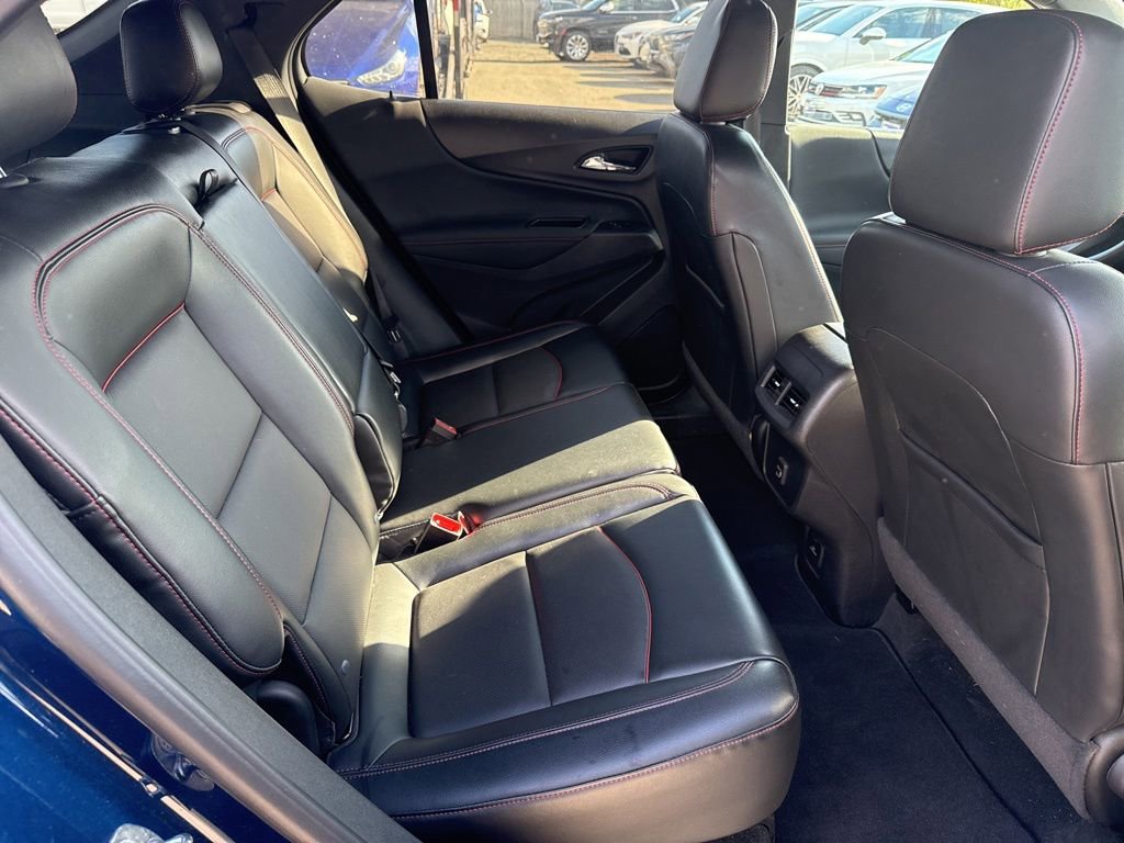 Used 2023 Chevrolet Equinox RS w/ RS Leather Package AWD/4WD image 18
