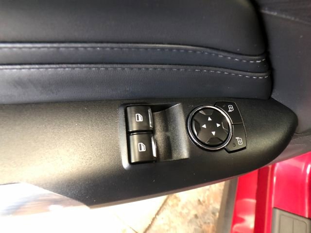 Used 2025 Ford Mustang GT Premium image 12