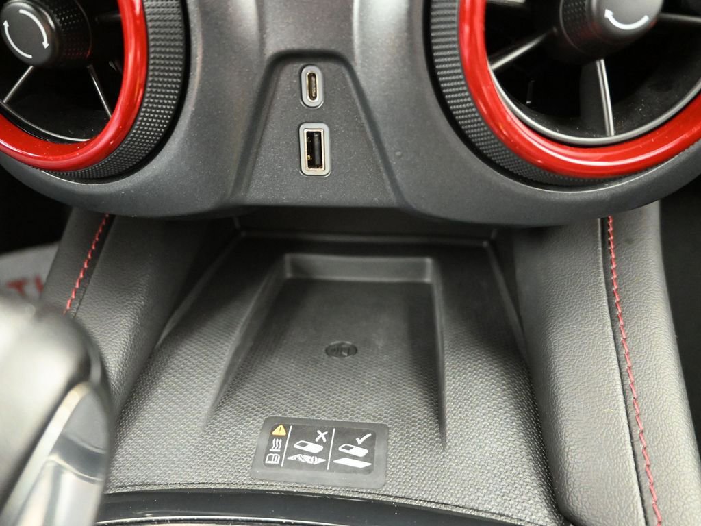 Used 2023 Chevrolet Blazer RS w/ Enhanced Convenience Package image 23