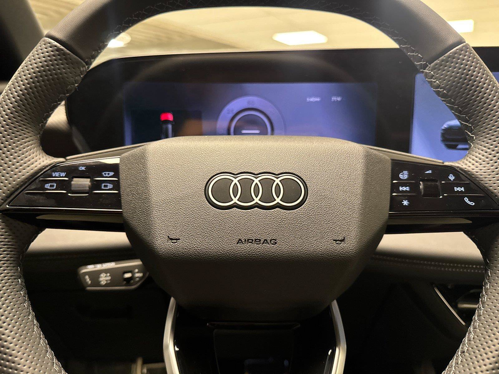 New 2027 Audi SQ6 e-tron Premium Plus AWD/4WD image 23