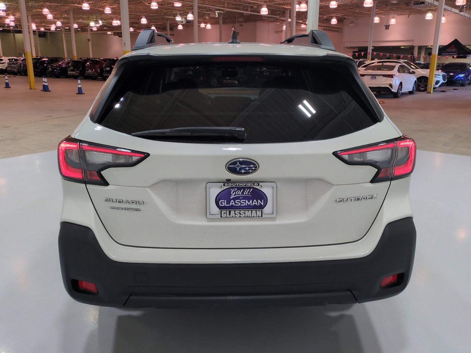 Certified 2024 Subaru Outback Premium AWD/4WD image 4