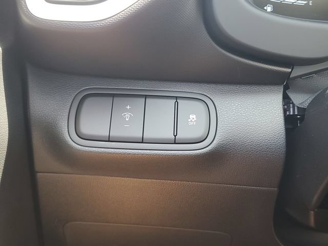 New 2026 Hyundai Venue SEL FWD image 21