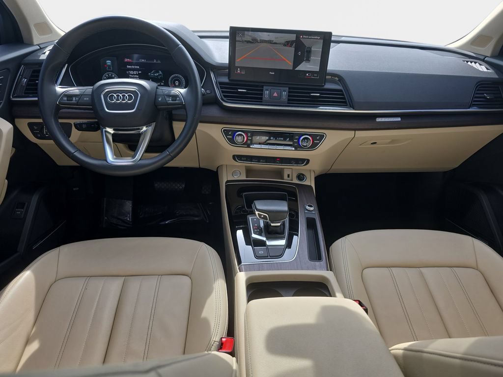 Certified 2023 Audi Q5 2.0T Premium Plus w/ Premium Plus Package AWD/4WD image 11