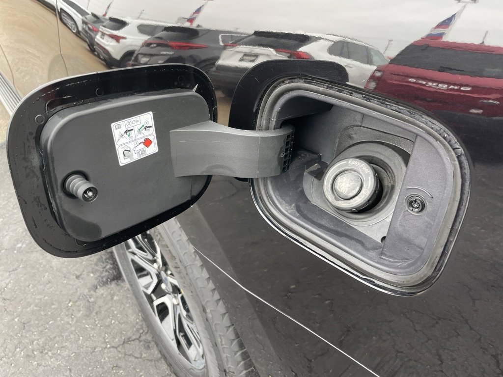 Used 2024 Ford Expedition XLT image 62