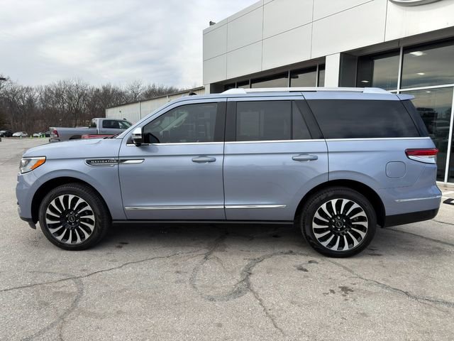 Used 2022 Lincoln Navigator Black Label AWD/4WD image 4