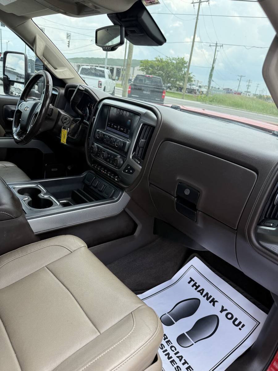 Used 2018 Chevrolet Silverado 2500 LTZ w/ Duramax Plus Package AWD/4WD image 16