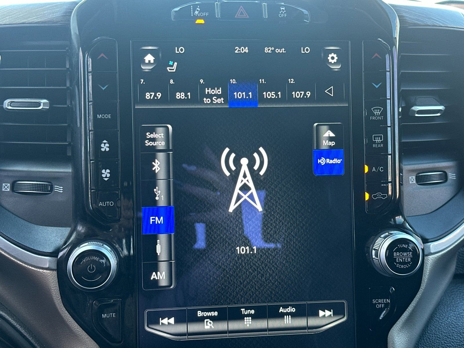 Used 2020 RAM 3500 Laramie AWD/4WD image 20