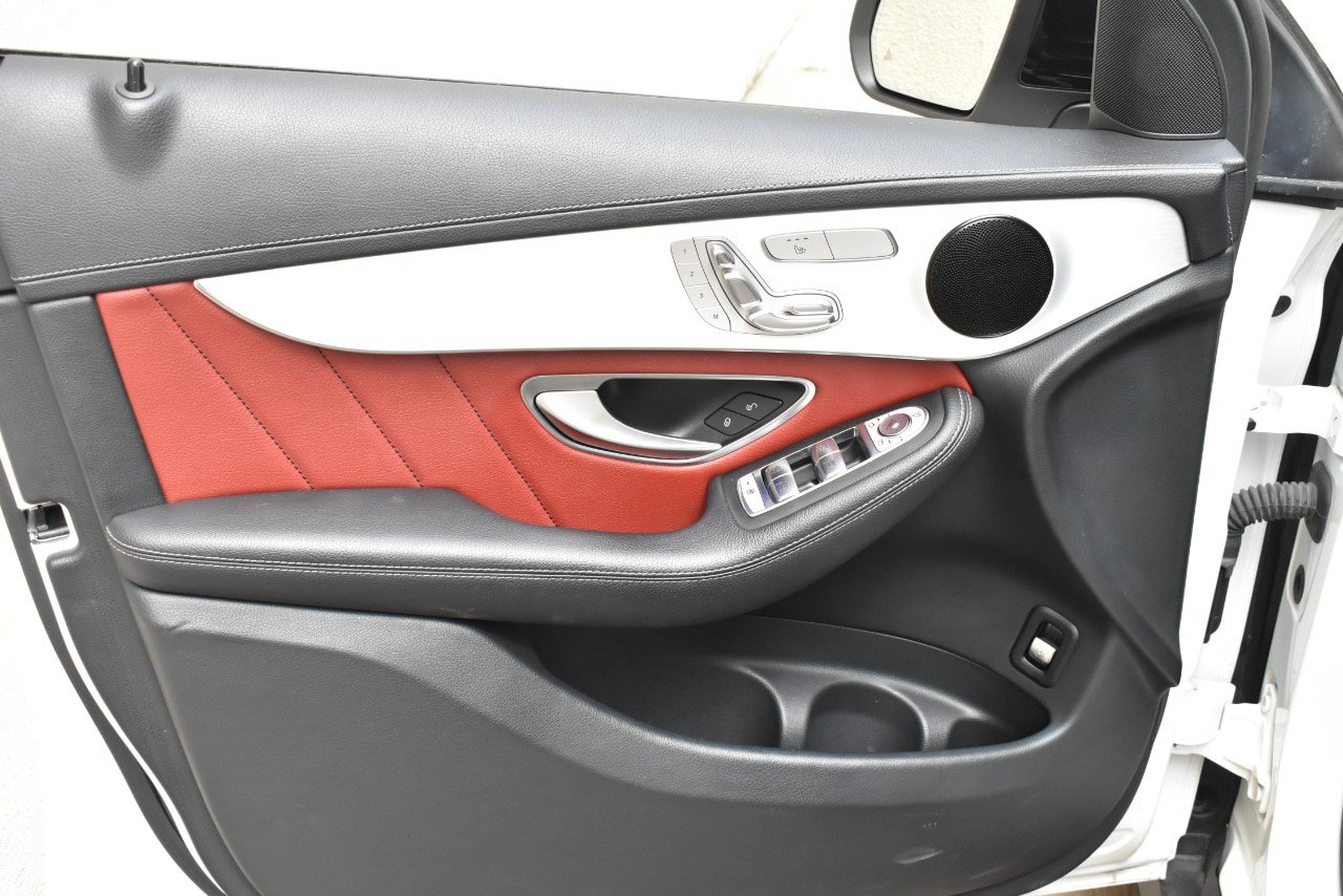 Used 2022 Mercedes-Benz GLC 43 AMG 4MATIC image 14