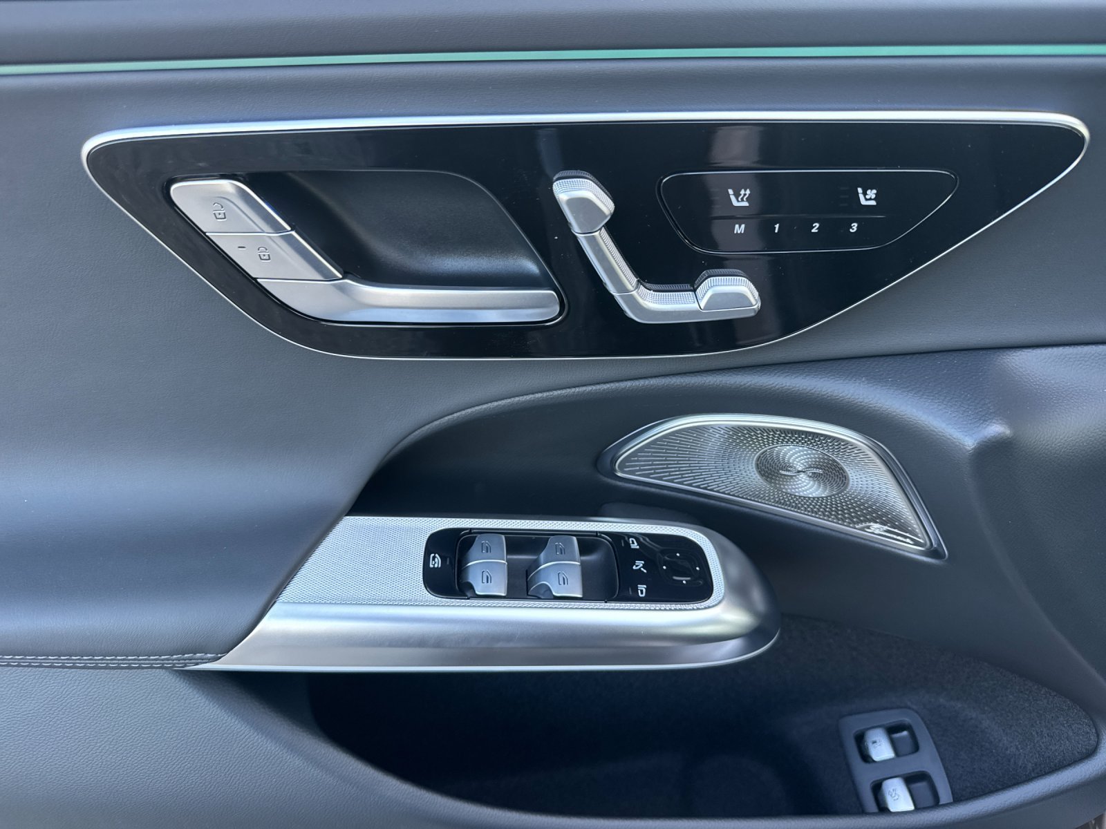 New 2027 Mercedes-Benz E 53 AMG e 4MATIC Sedan image 10