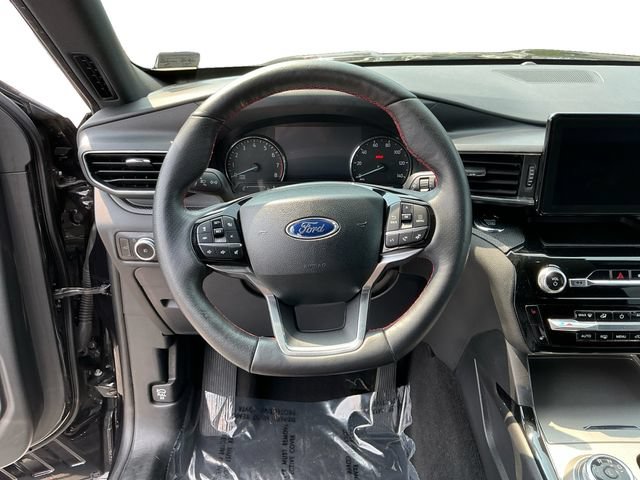 Used 2023 Ford Explorer ST-Line AWD/4WD image 13