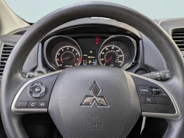 Used 2025 Mitsubishi Outlander Sport ES AWD/4WD image 27